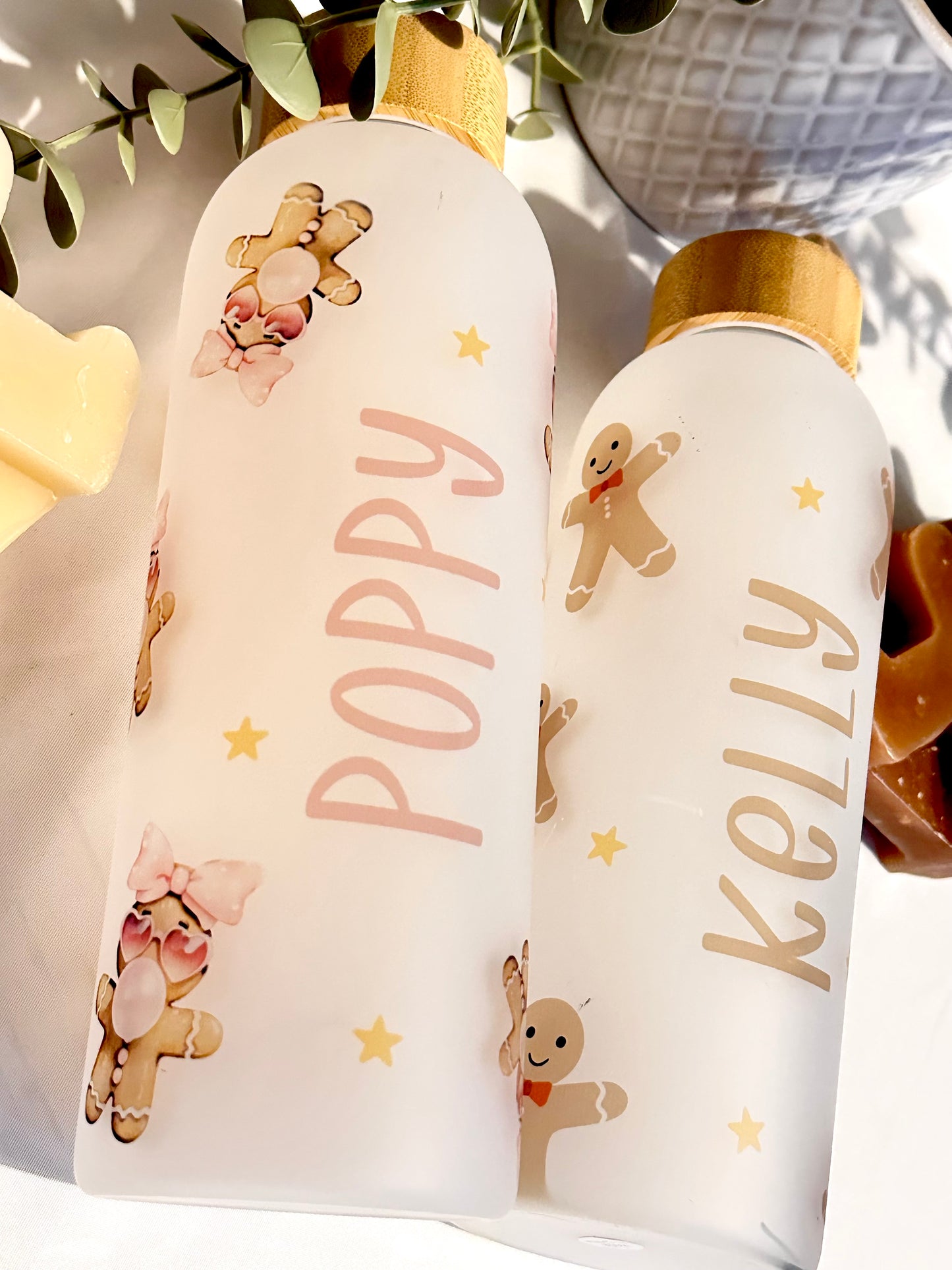 Personalised Bubble Gingerbread Frosted Water Bottle With Bamboo Lid