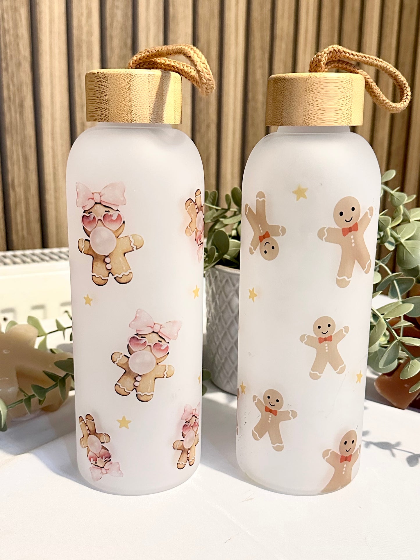 Personalised Bubble Gingerbread Frosted Water Bottle With Bamboo Lid