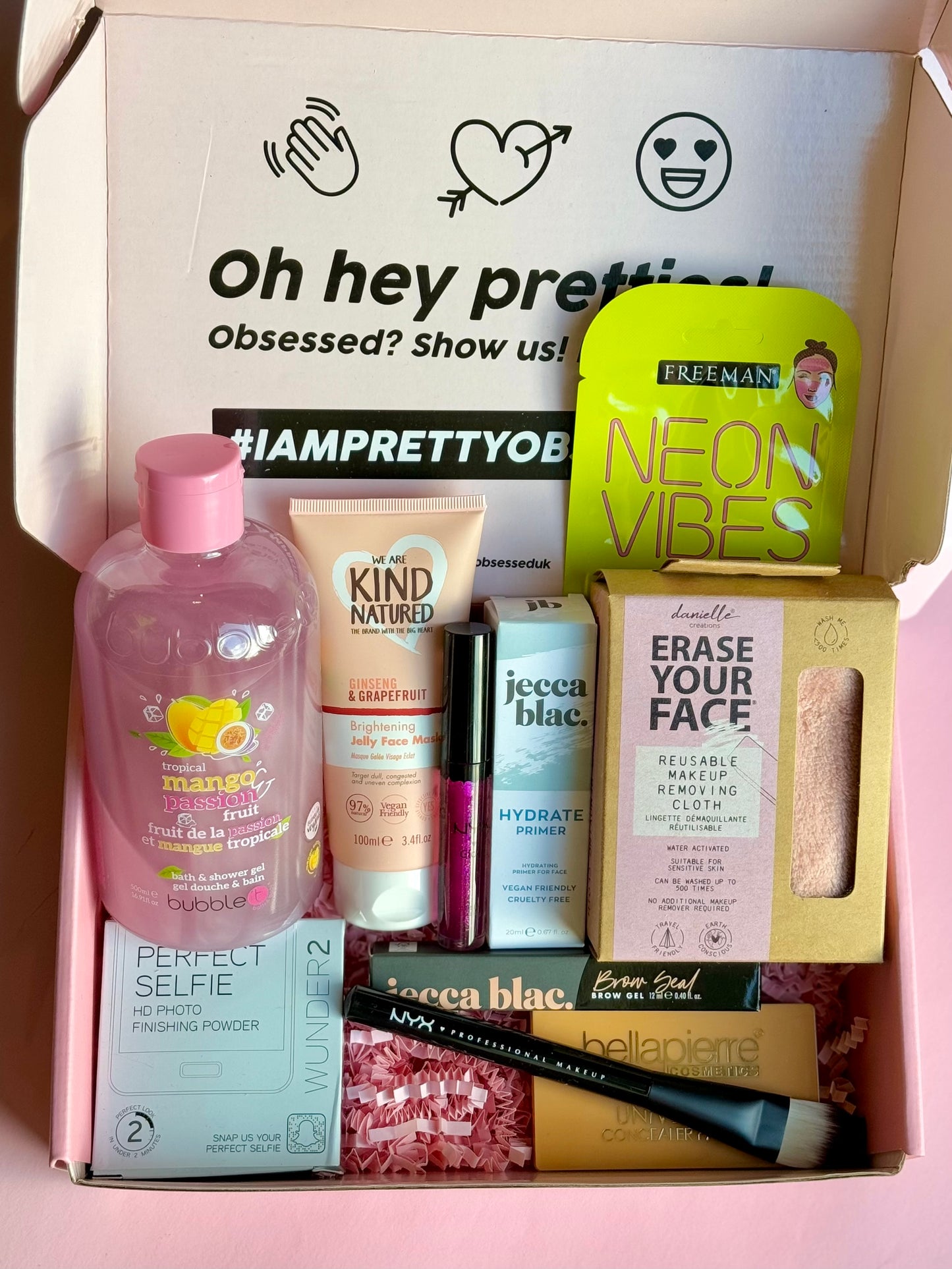 The Deluxe Beauty Box | Monthly * NEW *