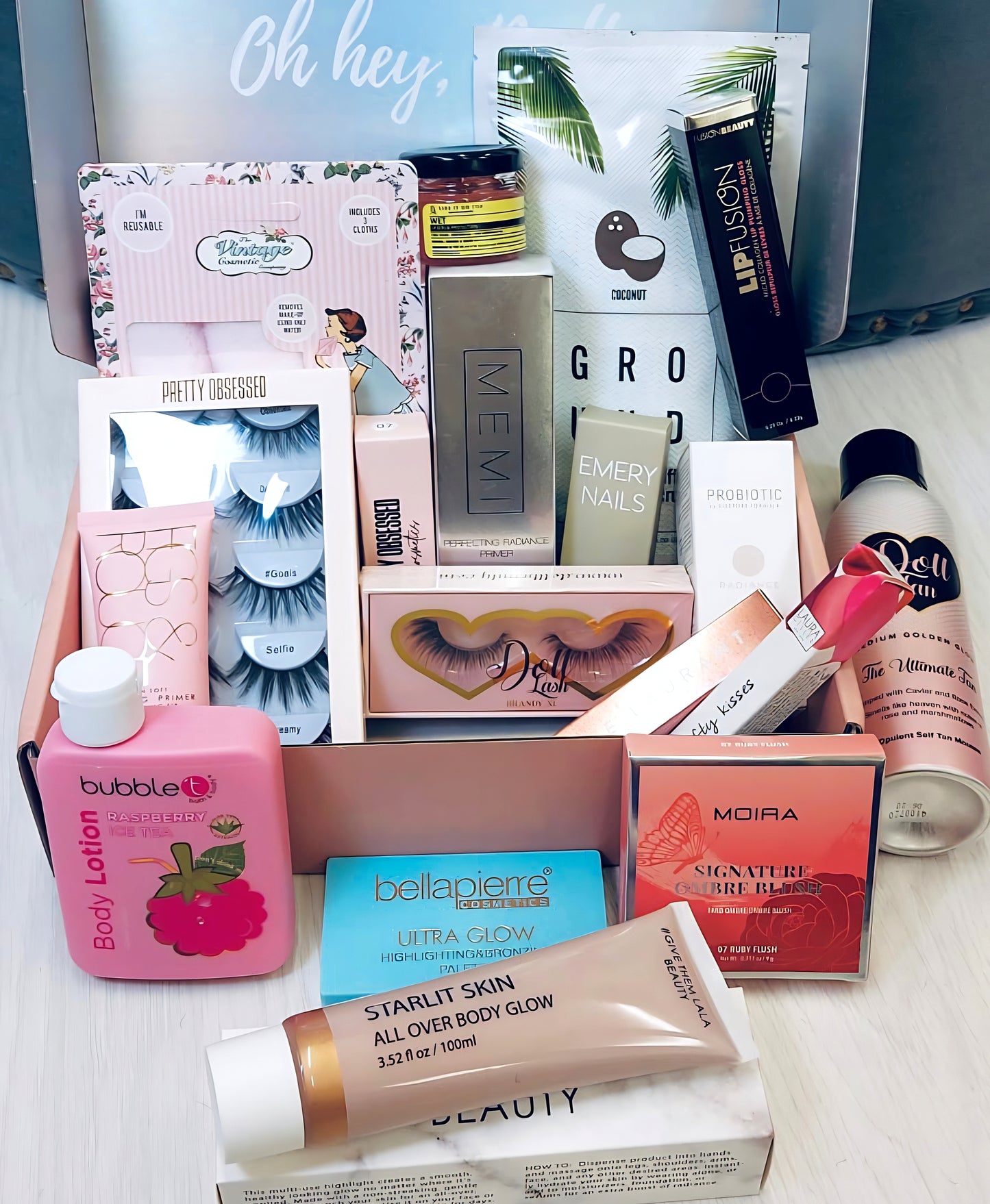 Deluxe 20 Piece Bundle Mystery Beauty Box